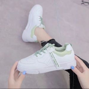 White Low Top Sneakers, Lightweight Lifting Platform Skate Shoes, Casual Shoes